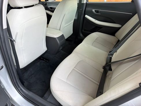 Used 2025 Hyundai Sonata SEL FWD image 29
