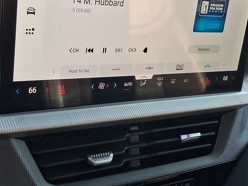 Certified 2025 Ford Explorer ST-Line w/ Premium Package image 17