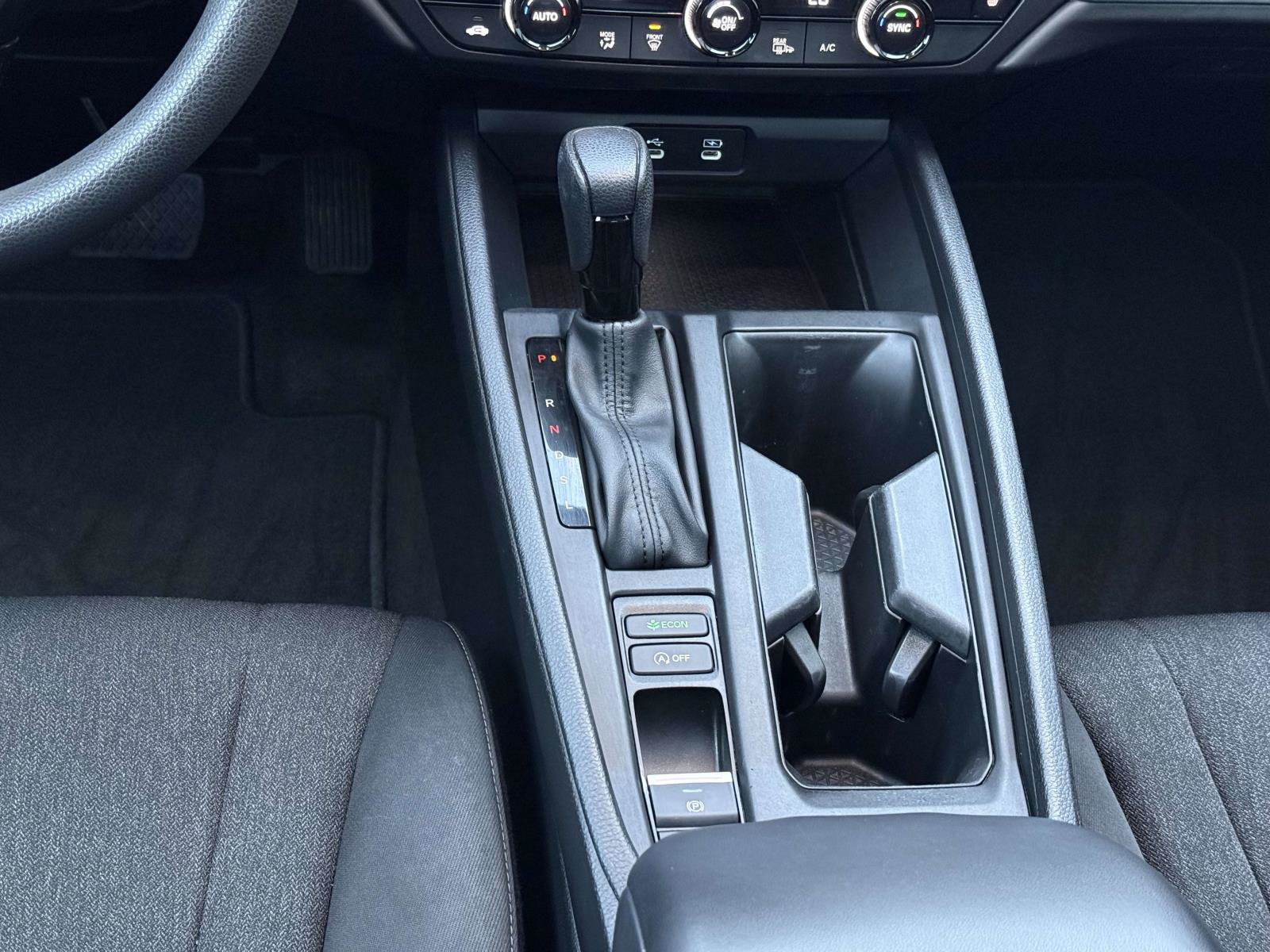 Certified 2025 Honda Accord SE image 18