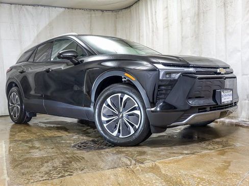 New 2026 Chevrolet Blazer EV LT image 2