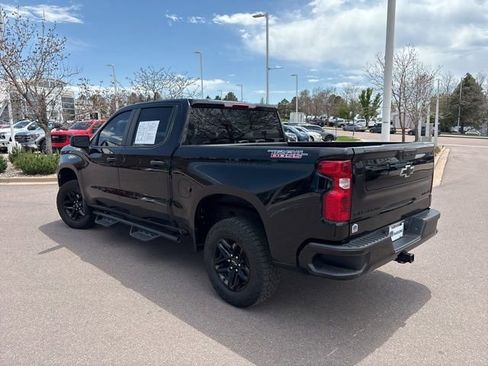 Used 2024 Chevrolet Silverado 1500 Custom Trail Boss w/ LPO, Dark Essentials Package AWD/4WD image 4
