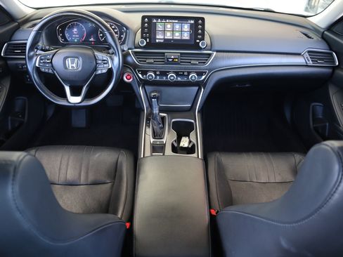 Used 2018 Honda Accord EX-L image 16