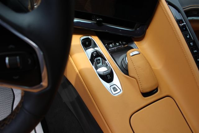 Used 2023 Chevrolet Corvette Stingray Premium Conv w/ Z51 Performance Package RWD image 28