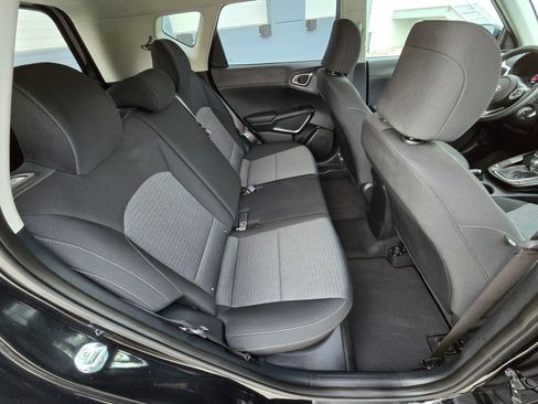 Used 2021 Kia Soul S image 24