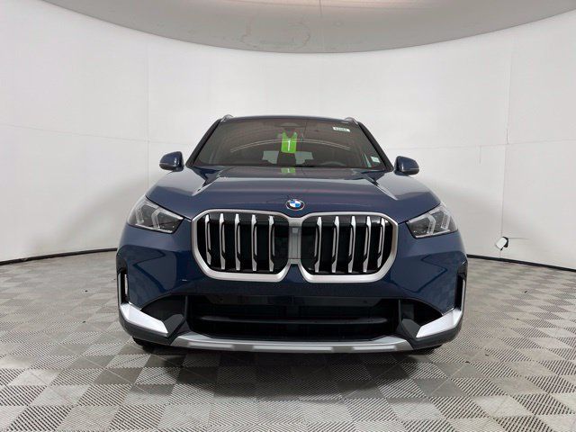 Used 2026 BMW X1 xDrive28i w/ Convenience Package AWD/4WD image 2