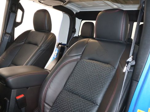 Used 2023 Jeep Gladiator Rubicon w/ LED Lighting Group image 25