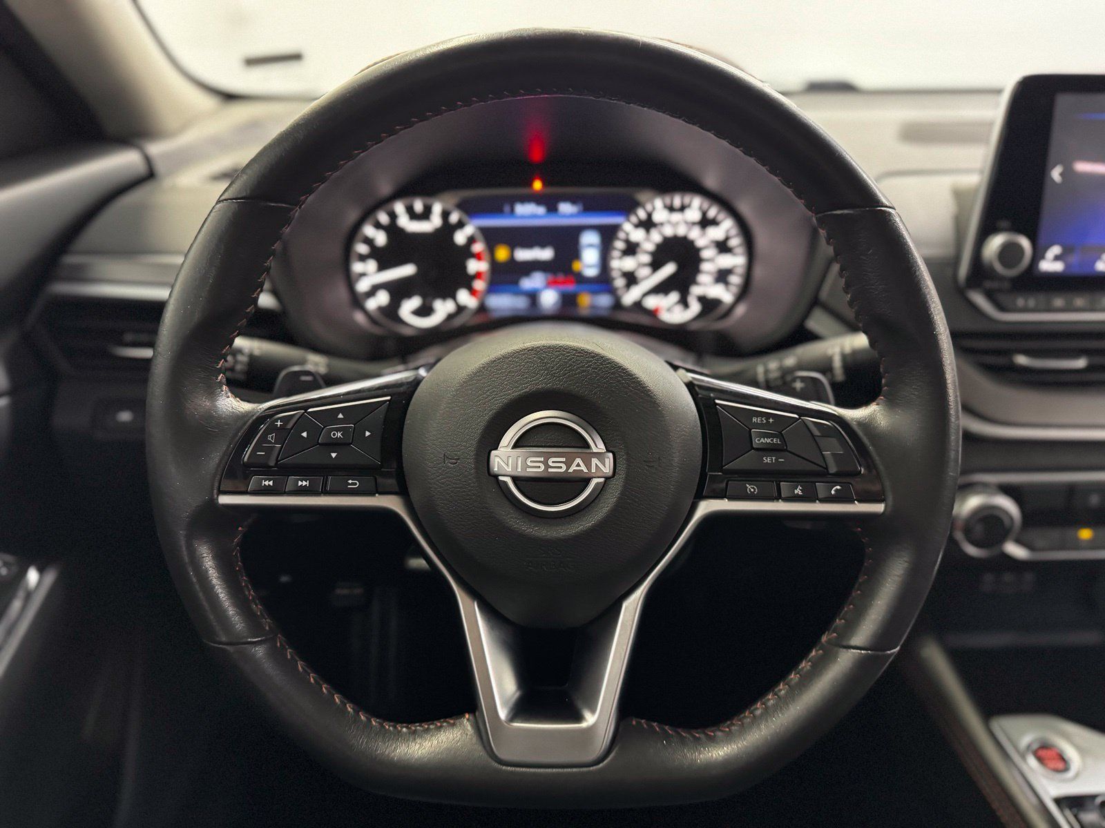 Certified 2024 Nissan Altima 2.5 SR FWD image 23