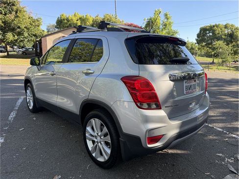Used 2020 Chevrolet Trax Premier w/ LPO, Protection Package AWD/4WD image 3
