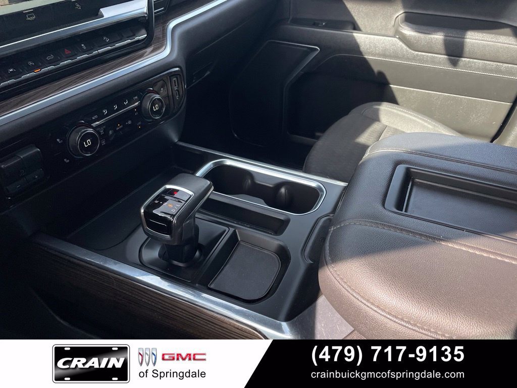 Used 2022 Chevrolet Silverado 1500 LT AWD/4WD image 18