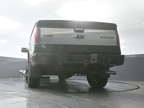Used 2011 Ford F150 Platinum w/ Max Trailer Tow Pkg image 31