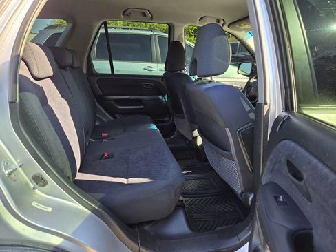 Used 2006 Honda CR-V LX image 15
