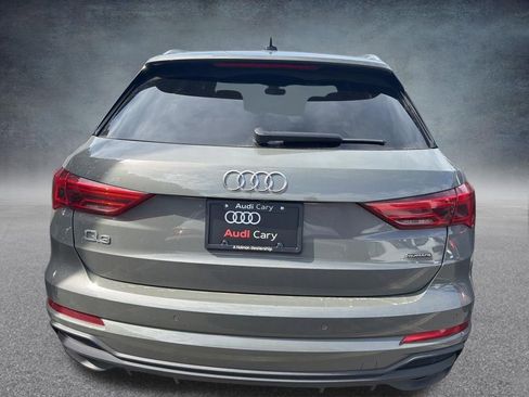 Used 2023 Audi Q3 2.0T Premium w/ Convenience Package AWD/4WD image 3
