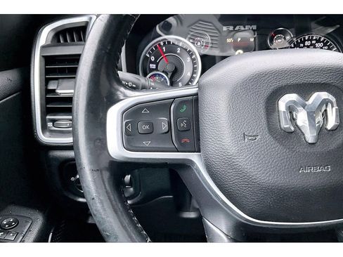Used 2020 RAM 1500 Big Horn AWD/4WD image 18