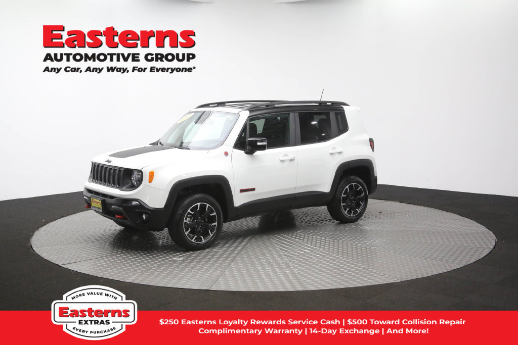 Used 2023 Jeep Renegade Trailhawk AWD/4WD image 58