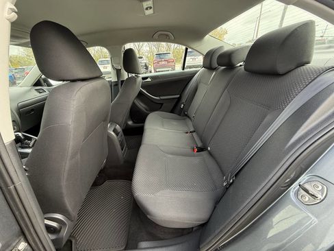 Used 2014 Volkswagen Jetta S image 20