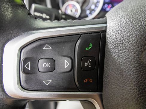 Used 2022 RAM 1500 Big Horn AWD/4WD image 35