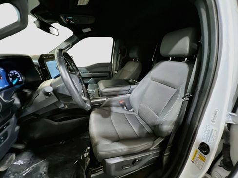 Used 2022 Ford F150 XLT w/ Equipment Group 302A High AWD/4WD image 14