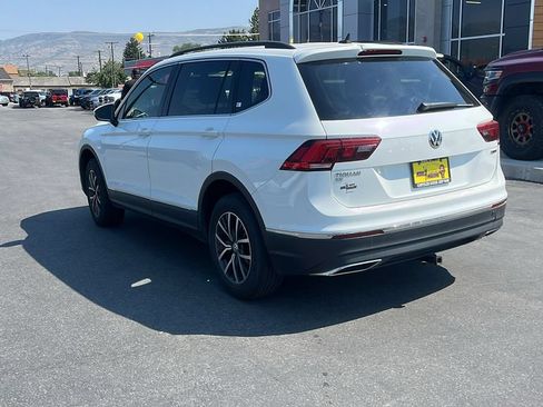 Used 2020 Volkswagen Tiguan SE w/ Panoramic Sunroof Package AWD/4WD image 7