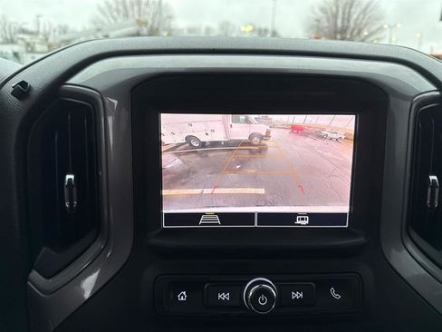 Used 2022 Chevrolet Silverado 1500 W/T w/ WT Value Package AWD/4WD image 16