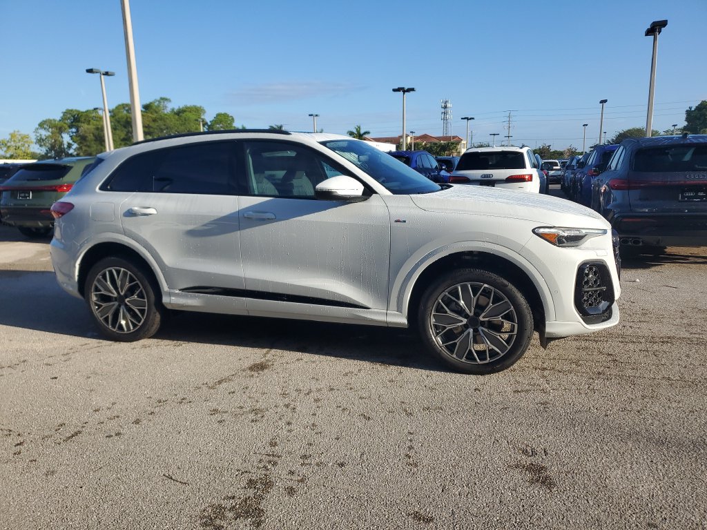 New 2026 Audi Q5 Premium Plus AWD/4WD image 4