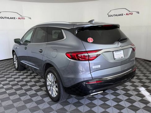 Used 2018 Buick Enclave Premium w/ Experience Buick Package AWD/4WD image 6