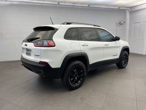 Certified 2021 Jeep Cherokee Trailhawk w/ Comfort/Convenience Group image 5