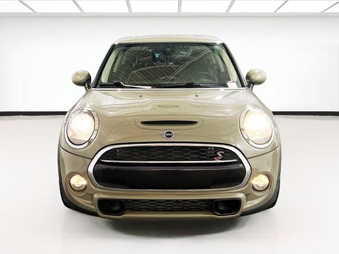 Used 2019 MINI Cooper S w/ Signature Upholstery Package image 2