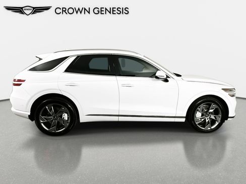New 2025 Genesis Electrified GV70 Advanced w/ Prestige Package image 8