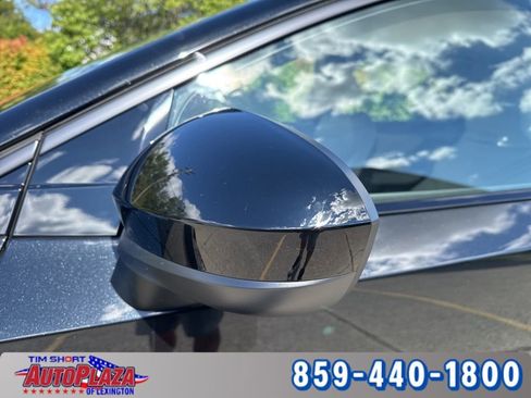 Used 2023 Nissan Ariya AWD image 14