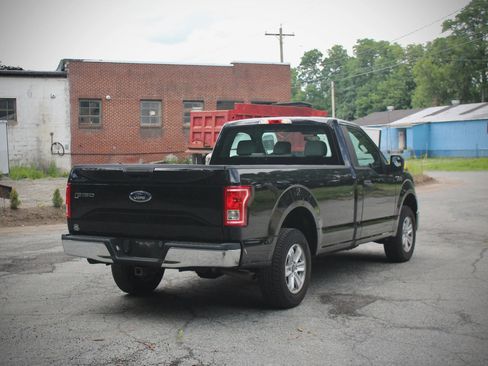Used 2017 Ford F150 XL w/ Equipment Group 101A Mid RWD image 7