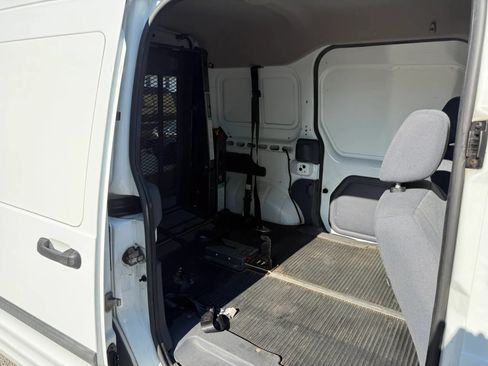 Used 2013 Ford Transit Connect XLT FWD image 19