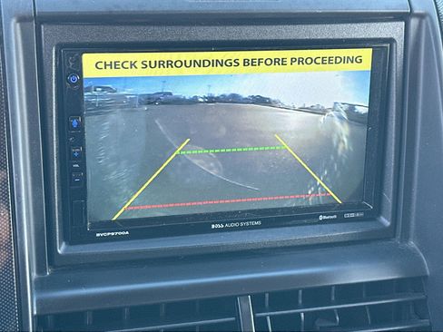 Used 2010 Ford Explorer Sport Trac XLT image 17