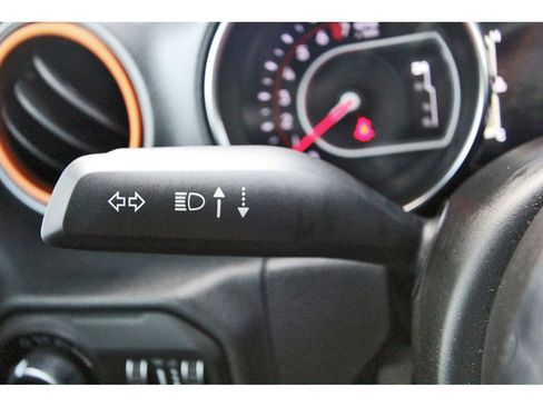 Used 2021 Jeep Gladiator Mojave AWD/4WD image 16