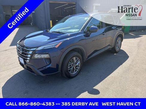 Certified 2026 Nissan Rogue SV AWD/4WD image 3