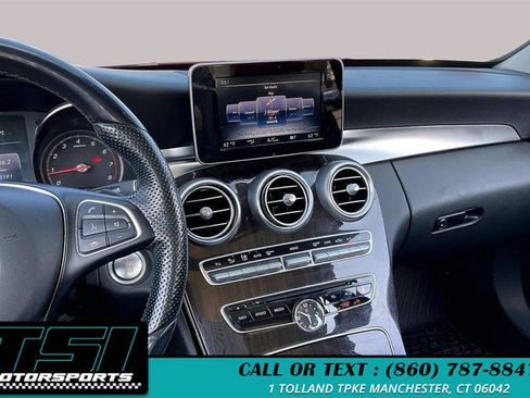 Used 2017 Mercedes-Benz C 300 4MATIC Sedan image 6