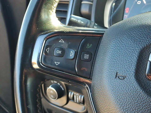 Used 2023 RAM 1500 Limited AWD/4WD image 7