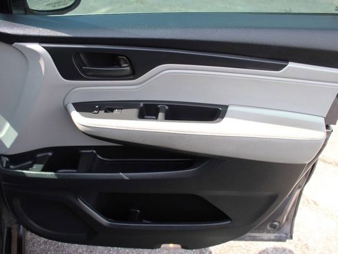 Used 2018 Honda Odyssey EX-L image 10