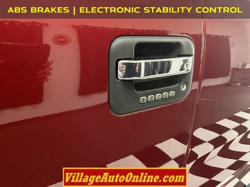 Used 2014 Ford F150 XLT w/ Equipment Group 302A Luxury AWD/4WD image 12