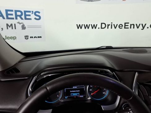 Used 2019 Chevrolet Traverse LT FWD image 27