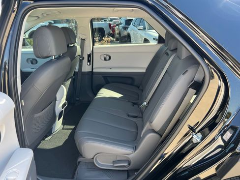 New 2026 Hyundai Ioniq 5 SEL image 16