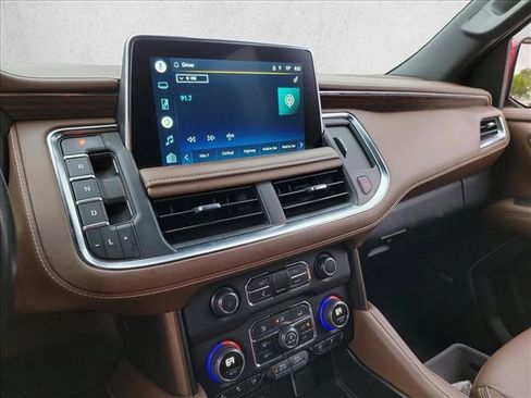 Used 2022 Chevrolet Tahoe High Country w/ Premium Package AWD/4WD image 25