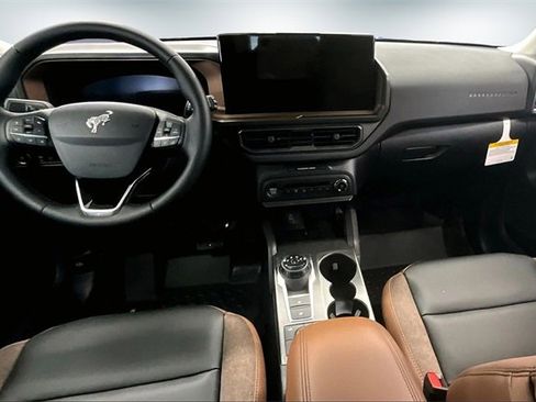 New 2025 Ford Bronco Sport Outer Banks w/ Sasquatch Outer Banks Package image 5