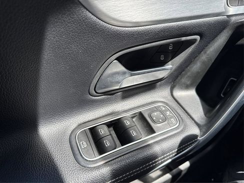 Used 2019 Mercedes-Benz A 220 4MATIC image 66