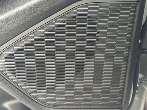 New 2025 Jeep Grand Cherokee L Limited image 33