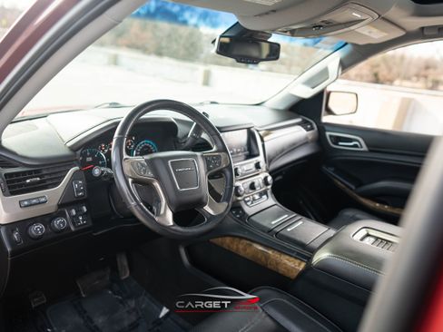 Used 2017 GMC Yukon Denali w/ Open Road Package image 13