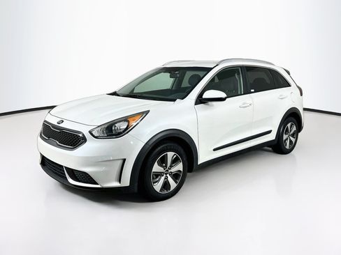 Used 2018 Kia Niro LX FWD image 3