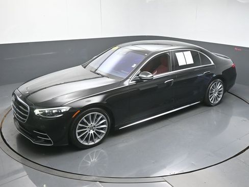 Used 2022 Mercedes-Benz S 580 S 580 image 42