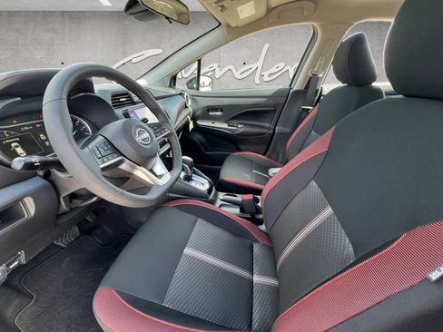 New 2025 Nissan Versa SR FWD image 20