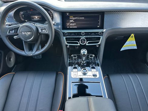 New 2026 Bentley Flying Spur Plug-In Hybrid image 4