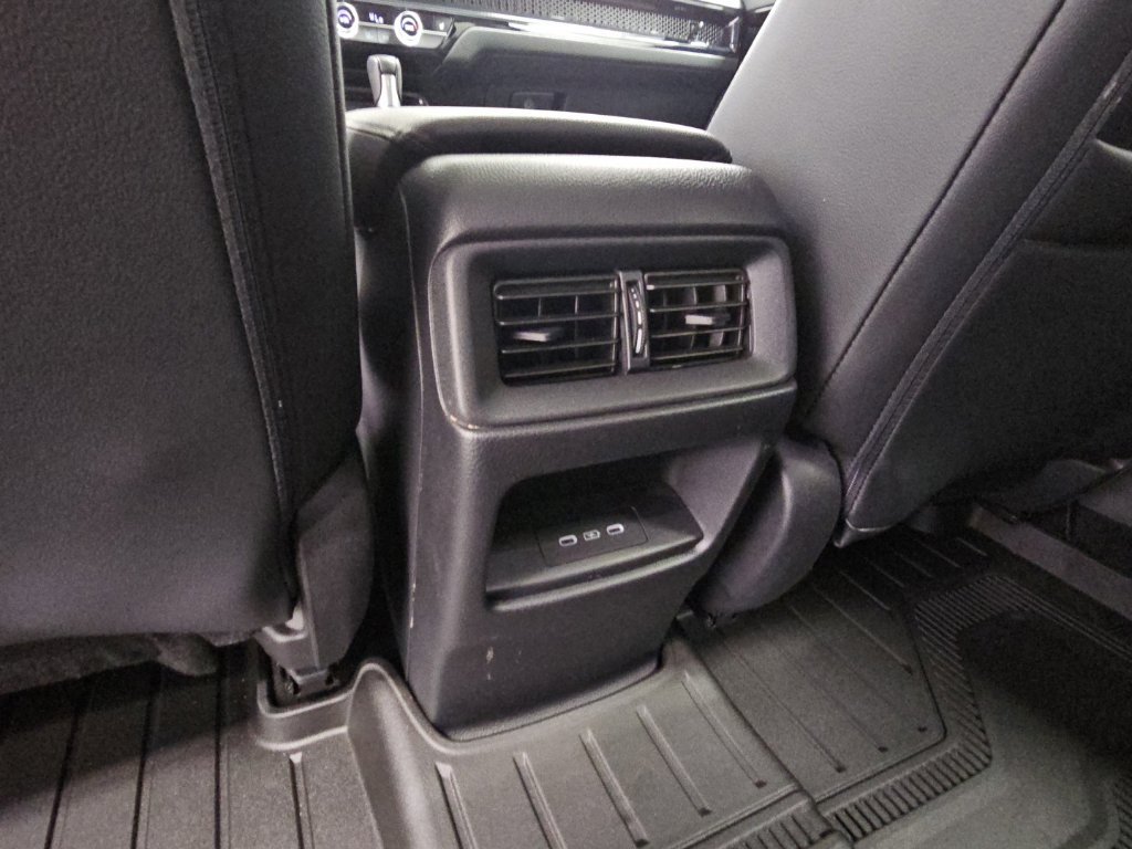 Used 2024 Honda CR-V EX-L image 31